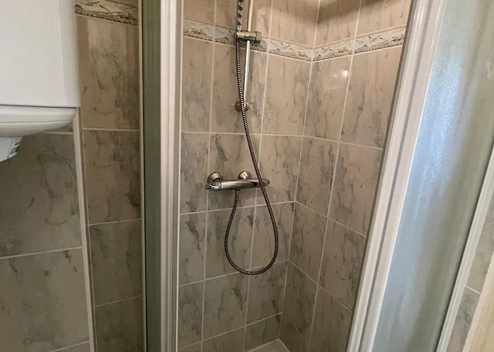 Magnifique Vue Mer, 2 Pour 5 Pers, Proche Avenue De La - Fr-1-323-311